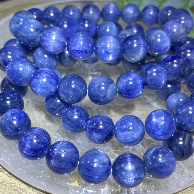 【Cozy 世界水晶原礦與茶】貓眼藍晶石 10mm+ 07-9(對應喉輪與眉心輪 有清淨心靈的作用)