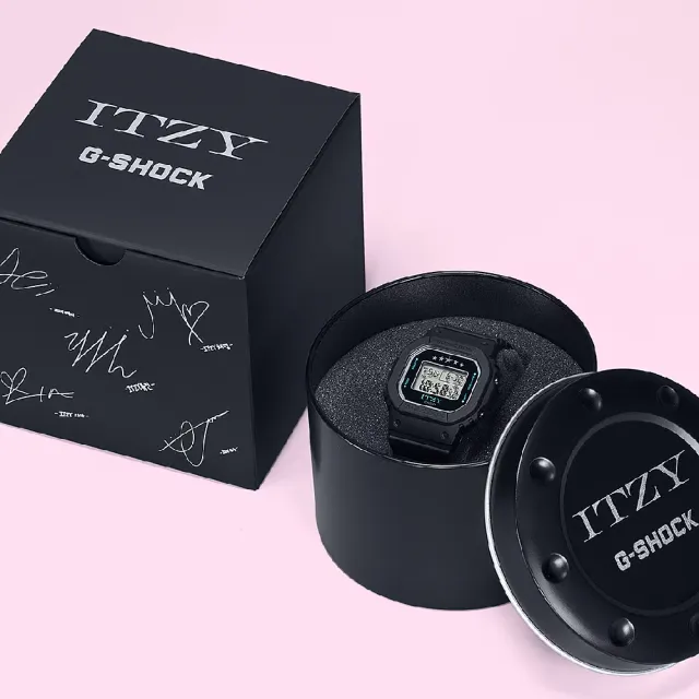 【CASIO 卡西歐】ITZY LIA配戴聯名熱門款時尚腕錶 桃紅 40.5mm(GMD-S5610IT-4A)