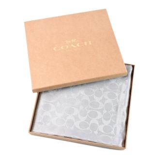 【COACH】Signature 金屬質感LOGO毛邊薄圍巾禮盒-銀灰