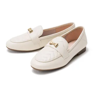 【DIANA】牛皮壓紋蝴蝶結釦飾平底樂福鞋(米色)