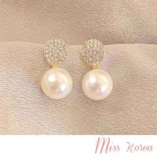【MISS KOREA】韓國設計微鑲美鑽橢圓鑲嵌珍珠造型耳環(美鑽耳環 橢圓耳環 珍珠耳環)