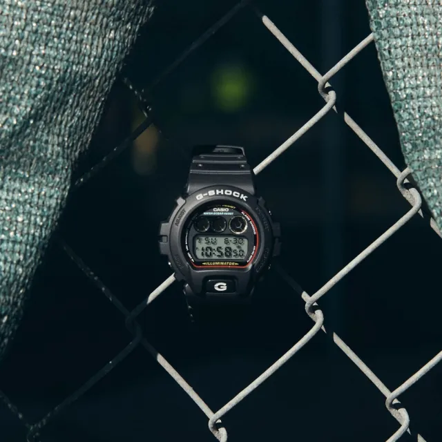 【CASIO 卡西歐】G-SHOCK 強悍耐衝擊  三眼數位手錶 _42.8mm(DW-6900RL-1)