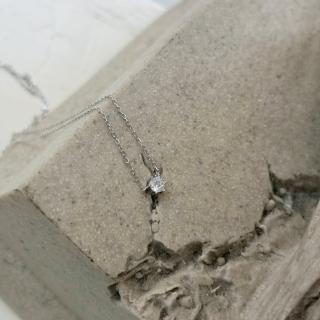 【MOON MOON ACC.】｜純銀項鍊 925｜四季 ‧ 單顆鋯石 毛衣鏈頸鏈鎖骨鏈 單只販售(氣質優雅)
