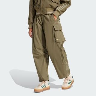 【adidas 愛迪達】長褲 女 休閒褲 工裝運動長褲 CARGO PANTS 綠 JI5728