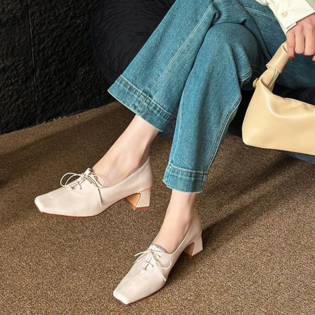 Pineapple Outfitter ELJAK 浪漫蝴蝶