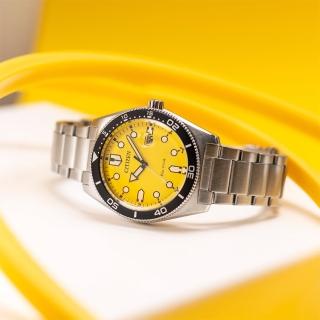 【CITIZEN 星辰】臺灣限量放大日期視窗撞色光動能錶 黃 42mm(AW1760-81Z)