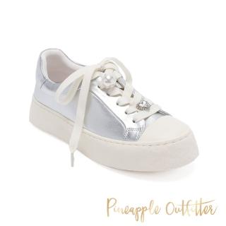 【Pineapple Outfitter】KARL 經典珍珠飾休閒鞋(銀色)