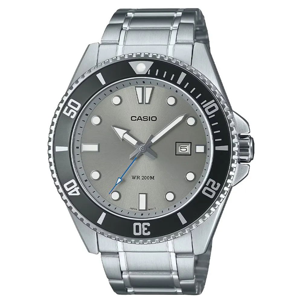 【CASIO 卡西歐】MDV-107D-8A 槍魚鋼帶水泥灰水鬼潛水錶(新產品上市 防水200米)
