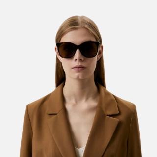 【GUCCI 古馳】大方形膠框太陽眼鏡(GG1071S-002 雙G LOGO)