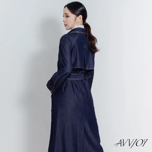 【AVVJOY 艾薇卓爾】絲光藍長版風衣(上衣 外套 大衣 牛仔 風衣 韓版風 牛仔外套 長款風衣 CLA0304DS)