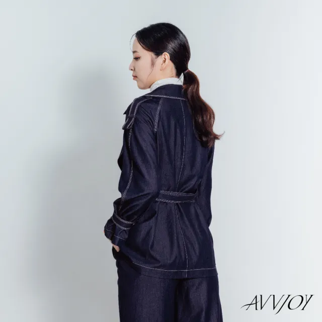 【AVVJOY 艾薇卓爾】絲光藍短版風衣(上衣 外套 大衣 牛仔 風衣 韓版風 牛仔外套 長款風衣 CLA0305OW)