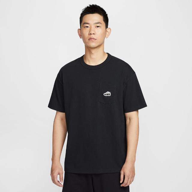 【NIKE 耐吉】短袖上衣 男 寬鬆版型 AS U NSW TEE M90 SNKR PATCH PK 黑 HJ0575-010