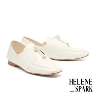 【HELENE SPARK】復古浪漫珍珠壓扣超軟羊皮方頭低跟鞋(白)