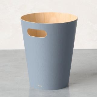 【UMBRA】Woodrow木紋垃圾桶 煙灰藍7.5L / 無蓋垃圾桶 質感垃圾桶