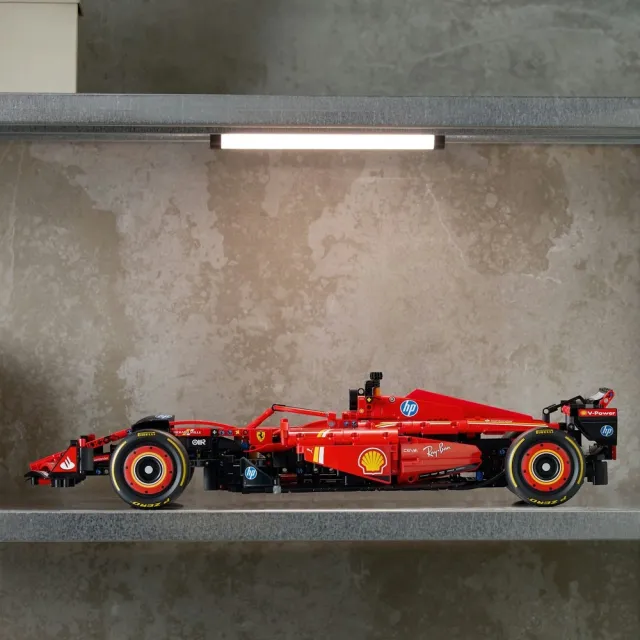 【LEGO 樂高】科技系列 42207 法拉利SF-24 F1賽車(Ferrari SF-24 F1 Car 一級方程式)
