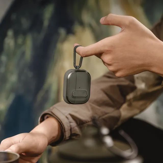 【MAGEASY】AirPods 4 Odyssey 抗衝擊磁扣耳機殼(附贈15mm手繩)