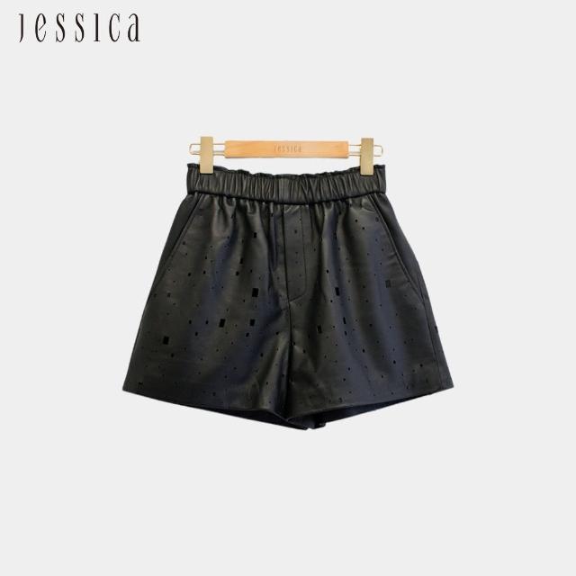 【JESSICA】百搭個性素色縷空方格羊皮短褲J44202