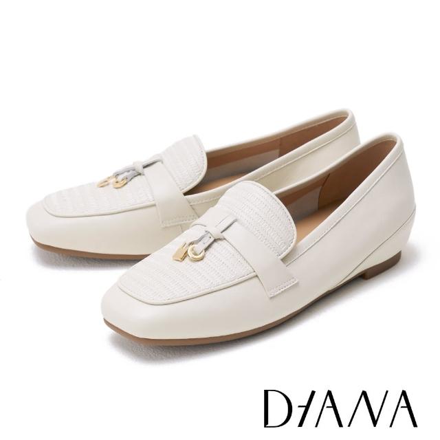 【DIANA】真皮車線方頭平底樂福鞋(米色)
