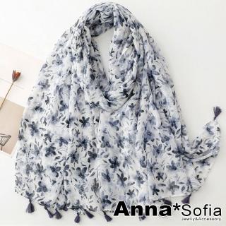【AnnaSofia】保暖柔軟棉麻感披肩圍巾-柔美流蘇墜 現貨(暈墨花映-白底系)