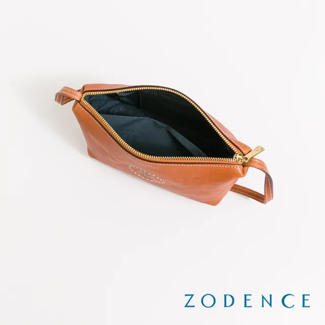 【ZODENCE 佐登司】HAN義大利植鞣革船型斜背手機包(經典駝)