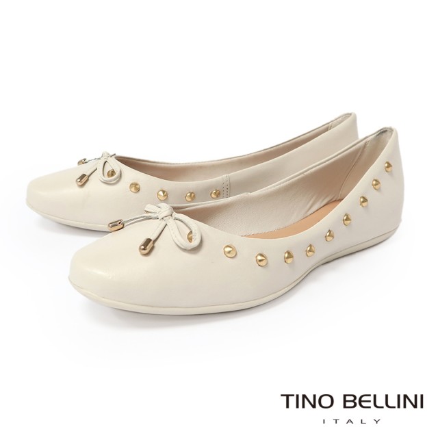 【TINO BELLINI 貝里尼】巴西蝴蝶鉚釘真皮平底娃娃鞋FWBV040-R(米白)