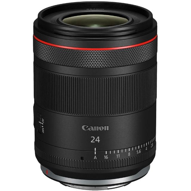 Canon 佳能 RF 28mm F2.8 STM 是一款輕巧的廣角定焦鏡頭,採用 RF 接環設計,完美適用於 EOS R 系列無反相機。最大光圈 F2.8,提供優異低光表現與淺景深效果;鏡片組為 9 組 7 片,確保影像銳利細膩。視角約 75°,適合風景、旅遊與街拍攝影;最小對焦距離 0.17m,放大倍率 0.17 倍。濾鏡尺寸 55mm,直徑 x 鏡長約 69.2 × 24.7mm (縮回時),重量僅 120g,便於攜帶。配備 STM 步進馬達,實現安靜快速對焦。12 個月保固,公司貨正品,理想的入門廣角鏡選擇。 Canon佳能 RF 28mm F/2.8 STM