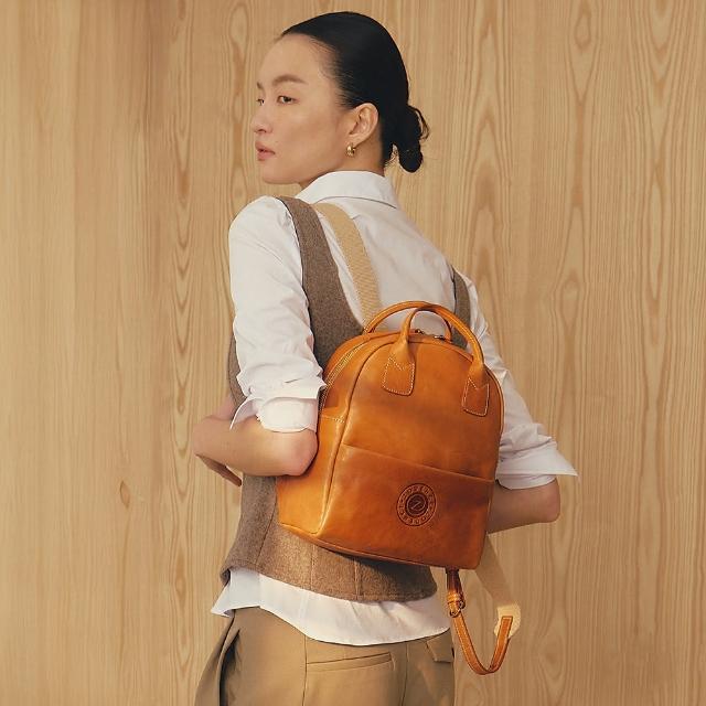 【ZODENCE 佐登司】AGNES義大利植鞣革烙印手提後背包(經典駝)