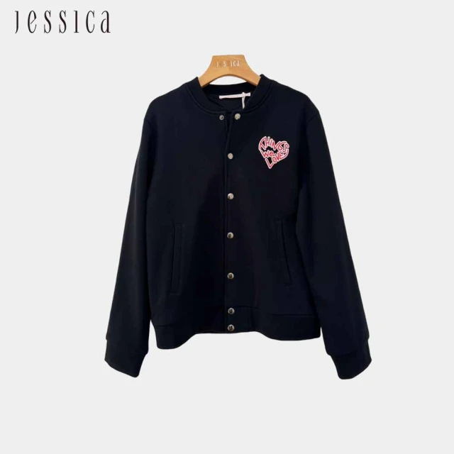【JESSICA】百搭休閒圓領英文字愛心棉質棒球外套244421