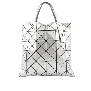 【ISSEY MIYAKE 三宅一生】BAO BAO LUCENT 6X6 亮面手提包(銀色)