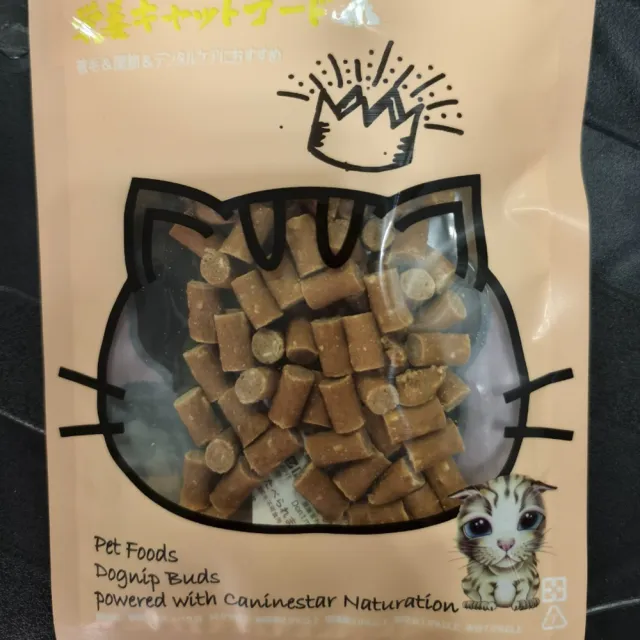 肯麥斯(汪喵肚肚爆毛燕麥起司雞肉肉塊)