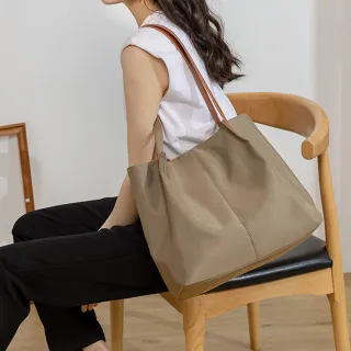 【MoonDy】通勤包女 肩背包女 肩背包女生大容量 韓國肩背包 尼龍托特包 A4包包 尼龍手提包 女朋