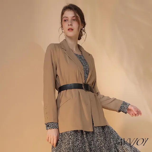【AVVJOY 艾薇卓爾】輕薄西裝外套(大衣 外套 小西裝 西裝女 外套女 西裝外套 百搭外套 KC0001WT)