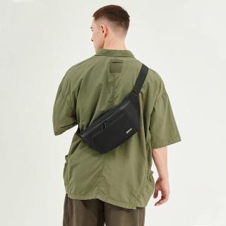 【LEESA】運動胸包\包包\腰包\胸包\攜便包\斜背包\大容量\小包包\簡約包包\日系小包\生日