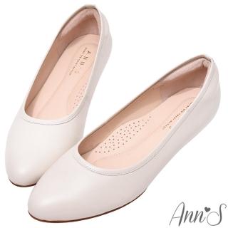 【Ann’S】高個子女孩&跟鞋初學者-通勤必備 頂級小羊皮真皮坡跟低跟包鞋3cm(米白)