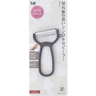 【KAI 貝印】輕巧削皮刀(日本製 蔬果削皮刀)