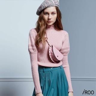 【iROO】中高領氣質蕾絲針織長袖上衣