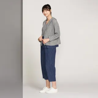 【YVONNE 以旺傢飾】壓褶連帽外套-岩石灰