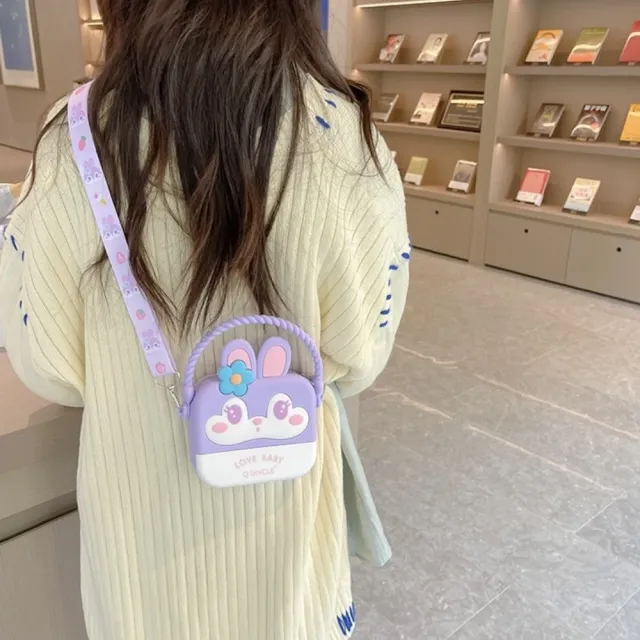 【安朵童舖】現貨兒童手提斜背包 女童硅膠小軟包 男童恐龍小背包 斜背包手提包公主包包蝴蝶結斜背包(036A)