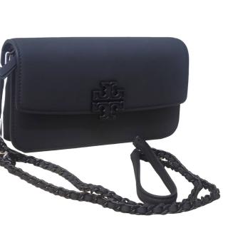 【TORY BURCH】TB 專櫃新色霧黑立體LOGO翻蓋手拿/肩背二用包(霧黑色/側肩包/贈原廠防塵袋紙/母親節送禮)