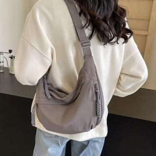 【LEEHER】618 女生/包包/水餃包/hobo包/黑色包/尼龍斜揹包/斜背水餃包/月亮包/單肩包/白色包包/禮