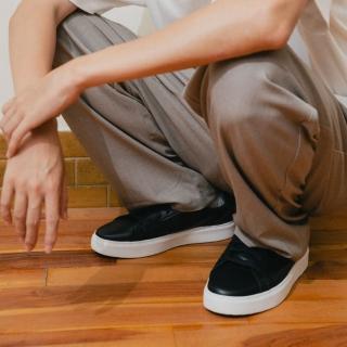 【LAZY SHOES】秒穿鞋 懶人鞋 休閒鞋 板鞋 牛皮鞋 男鞋 黑色 CELEBERTY(經典牛皮板鞋)