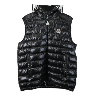 【MONCLER】簡約品牌LOGO雙向拉鍊連帽超輕羽絨保暖背心(黑)