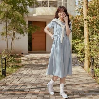 【OB 嚴選】微光澤美背腰綁帶洋裝 《DA10379》