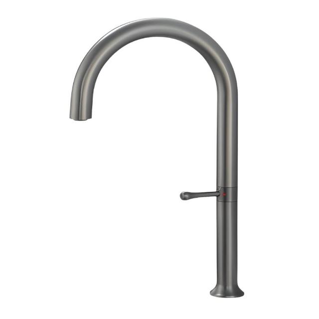 GESAI 格賽 B-10116G-LT5 檯面單槍水龍頭，採用優質材質設計，適合現代廚房或衛浴使用，提供穩定水流與耐用效能。保固期長達10年，正常使用下非人為損壞免費維修（不含耗材如陶瓷芯、把手蓋、墊片、軟管、噴頭、抽拉管，一年內耗材損壞免費更換）。保固範圍不包括天災、操作不當或擅自改造等情況，使用時請出示保固卡與發票（需蓋公司印鑑）。選購格賽水龍頭，享受專業售後服務與教學更換指導。