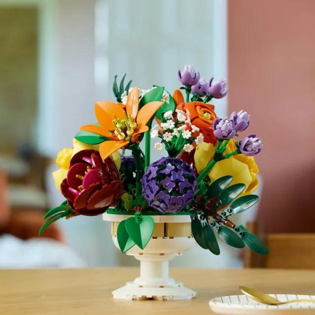 【LEGO 樂高】Botanicals 10345 插花擺飾(花藝 居家擺設 積木 玩具模型 情人節禮物)