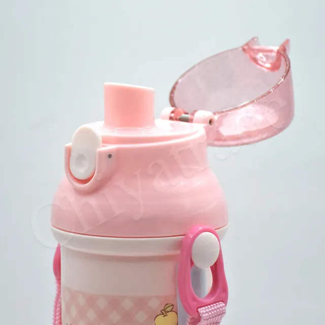 【百科良品】日本製 Hello Kitty凱蒂貓 彈蓋直飲水壺 隨身瓶 抗菌加工 480ML-任選款(附背帶)
