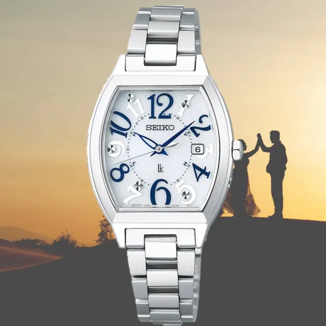 SEIKO 精工】LUKIA 活潑女孩酒桶型太陽能電波女錶銀27mm SEIKO 精工】LUKIA 活潑女孩酒桶型太陽能電波女錶銀27mm
