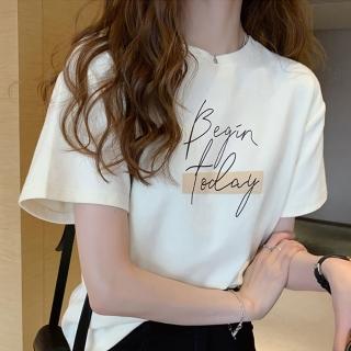 【AKARA】女韓版流行字母短袖T恤上衣(M-2XL /中大尺碼 / 2色)