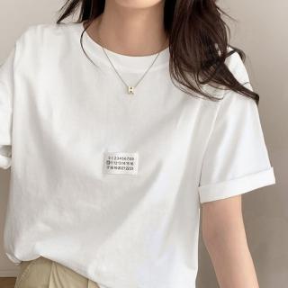 【AKARA】女韓版流行白色短袖T恤上衣(不限季節/ M-2XL /中大尺碼 / 2色)