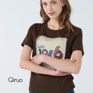 【Qiruo 奇若名品】春夏專櫃咖啡色上衣7021A 短袖圓領胸前造型(M-2XL)